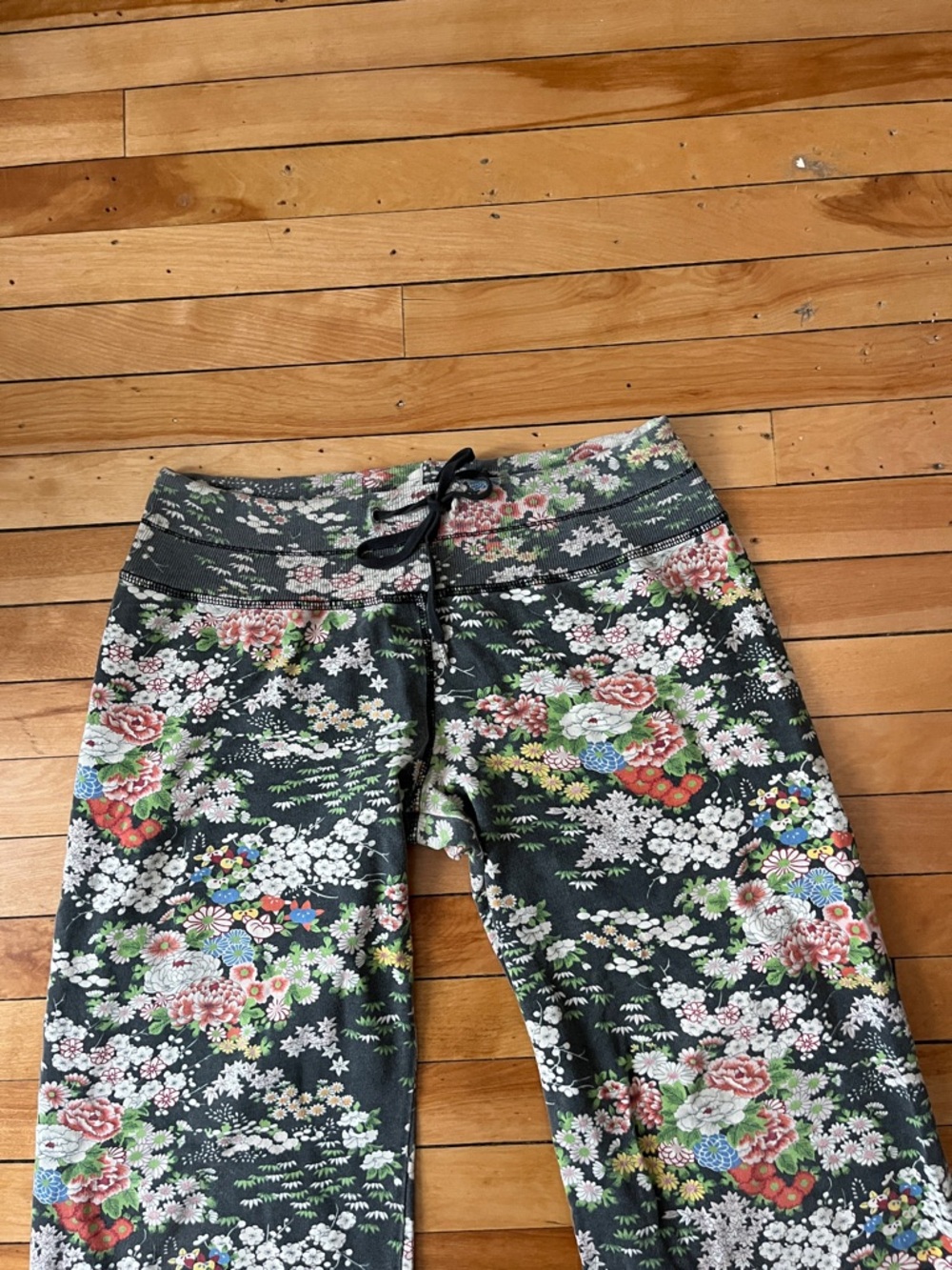 Lucky Brand Floral Sweatpants - Picture 3 of 8